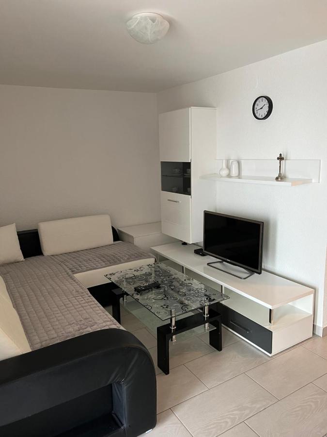 Apartmani Marina ツリクヴェニツァ エクステリア 写真